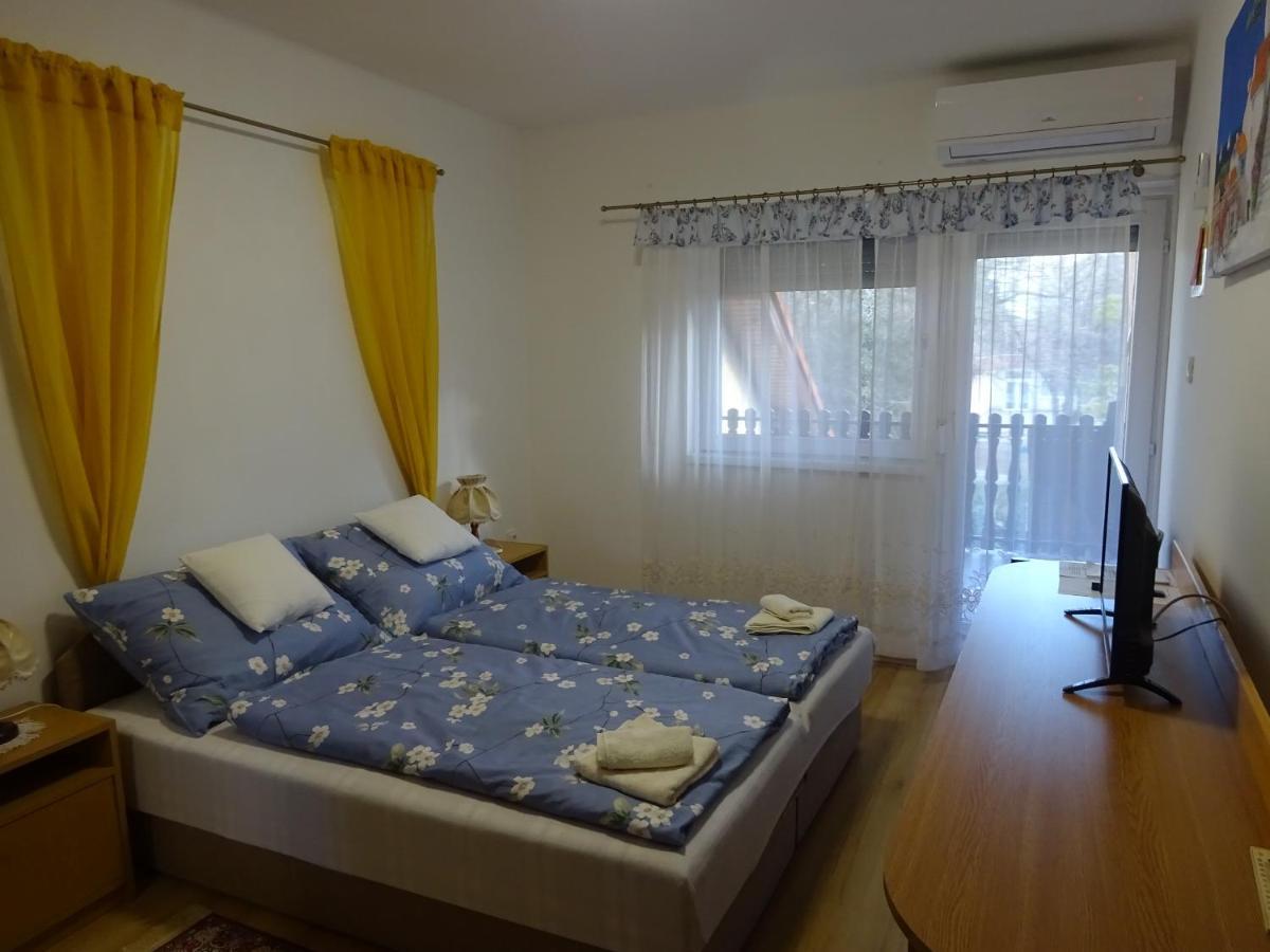 Era Apartman Apartment Harkany Exterior photo