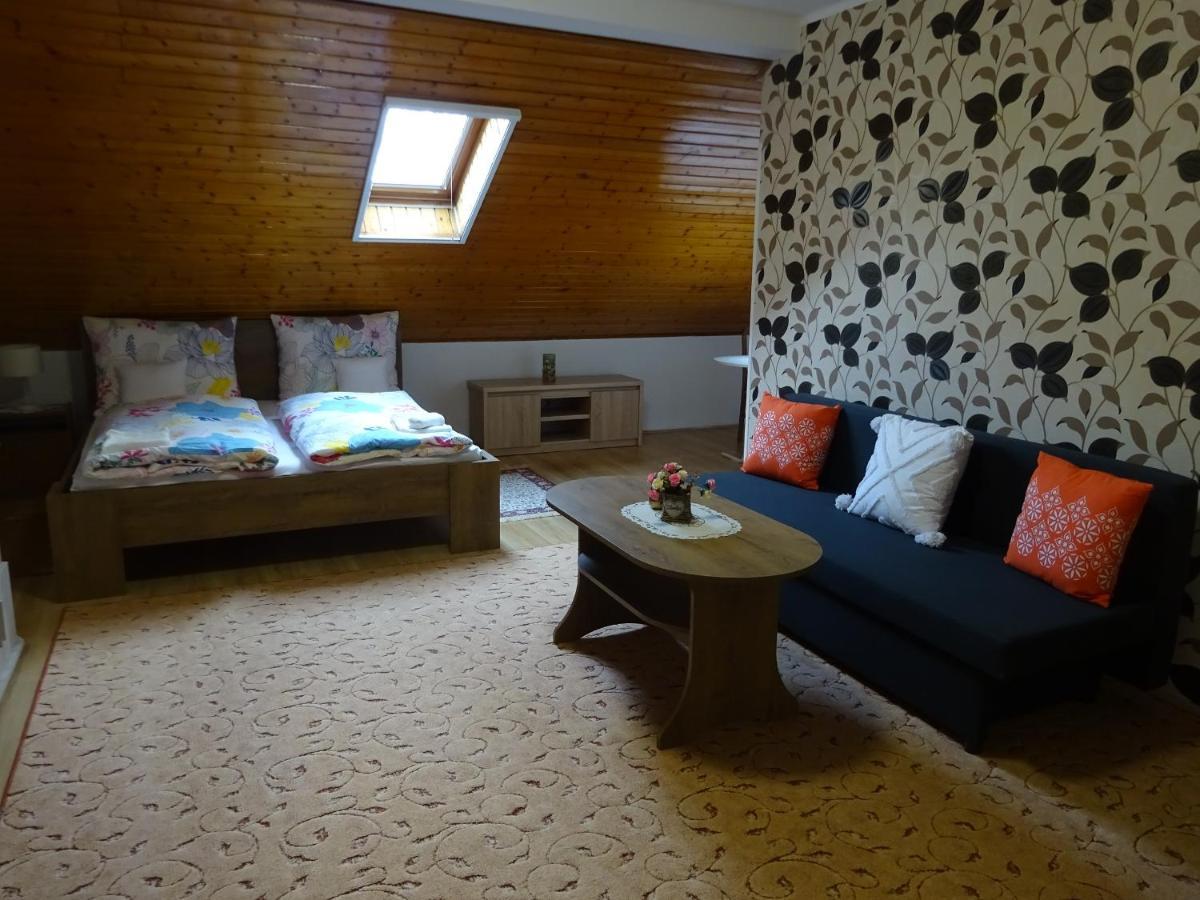 Era Apartman Apartment Harkany Exterior photo